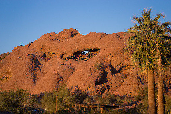 Papago Park Hole in the Rock-471
