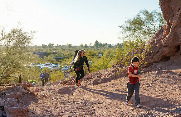 Papago Park Hole in the Rock-281-2