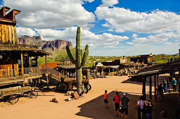 2011-Mesa CVB-89