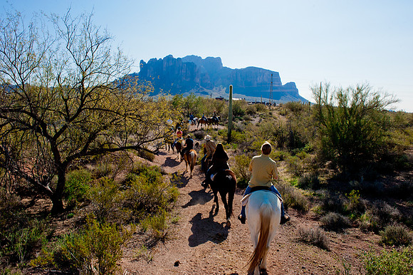 Horseback Riding Goldfield Ghosttown