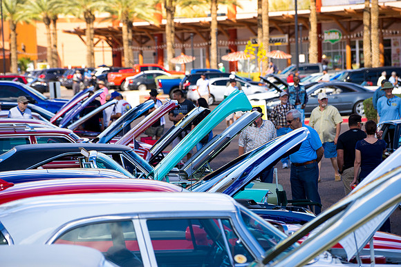 McDonald's Rock 'n' Roll Classic Car Show-12