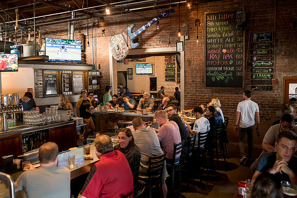 Four Peaks Brewing-12