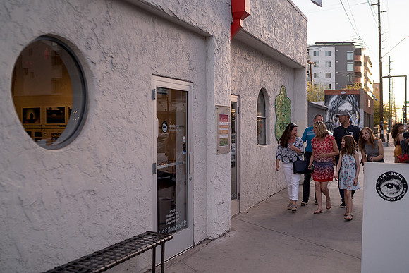 Eye lounge-6