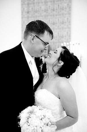 2011-3 Brad & Sarah's Wedding-1150