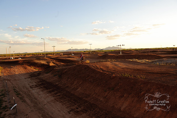2011-Mesa CVB-916