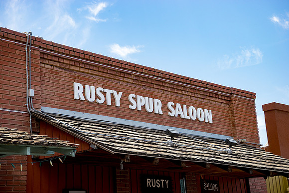 Rusty Spur-596