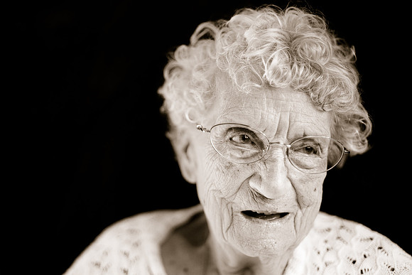 2009-11 Grandma Schubert_-183