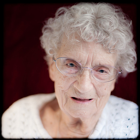 2009-11 Grandma Schubert_-182