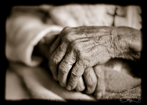 2009-11 Grandma Schubert_-112